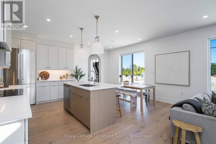 17 Swain Crescent — photo 9 of 40