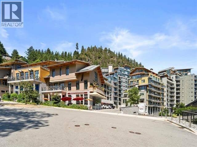 204 6699 NELSON AVENUE, West Vancouver, photo 2