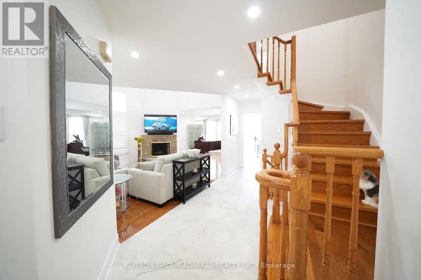 33 Wilderness Drive, Toronto, photo 7