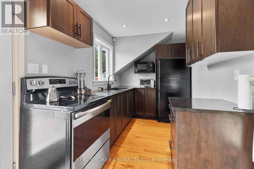 27 Garrison Drive — photo 33 of 40