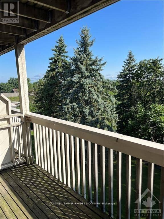 407 - 325 Centrum Boulevard — photo 11 of 12