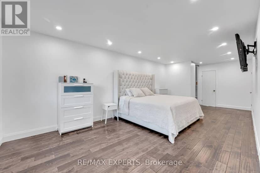 212 Bordeaux Drive — photo 35 of 40