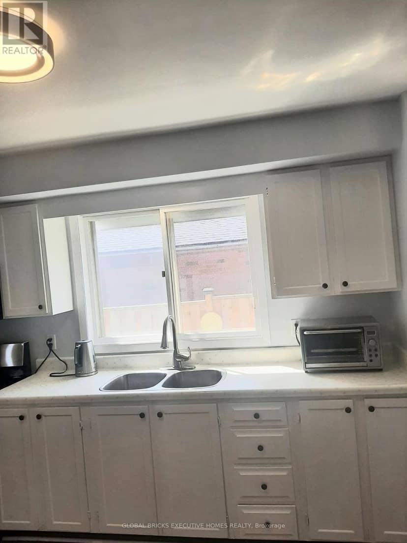 2141 Meadowbrook Road — photo 11 of 31