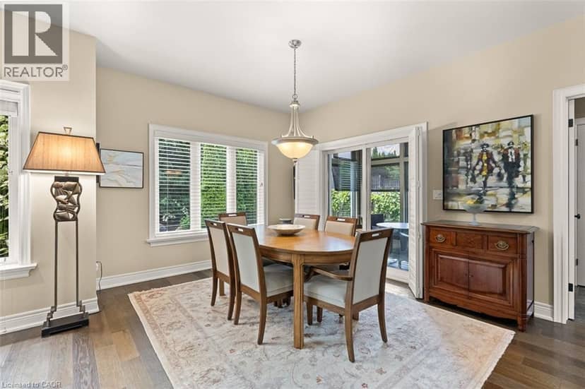 6 CREEKSIDE Drive — photo 16 of 40