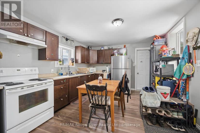 79 Parkhill Road W — photo 11 of 31