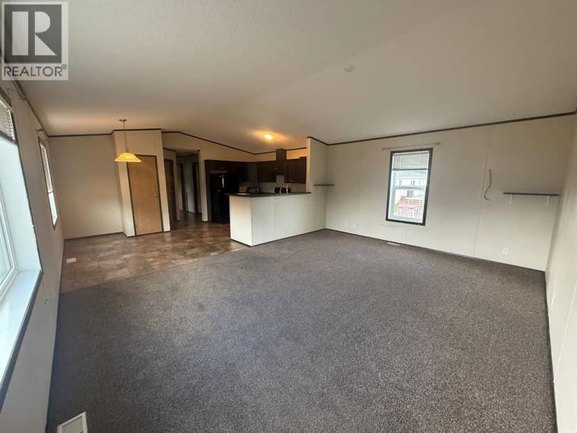 240 Main Street — photo 4 of 16