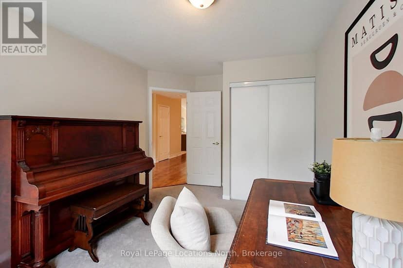 25 Green Briar Drive — photo 21 of 32
