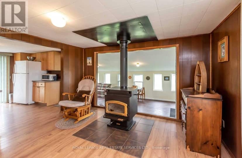 6 Upper Lake — photo 12 of 18