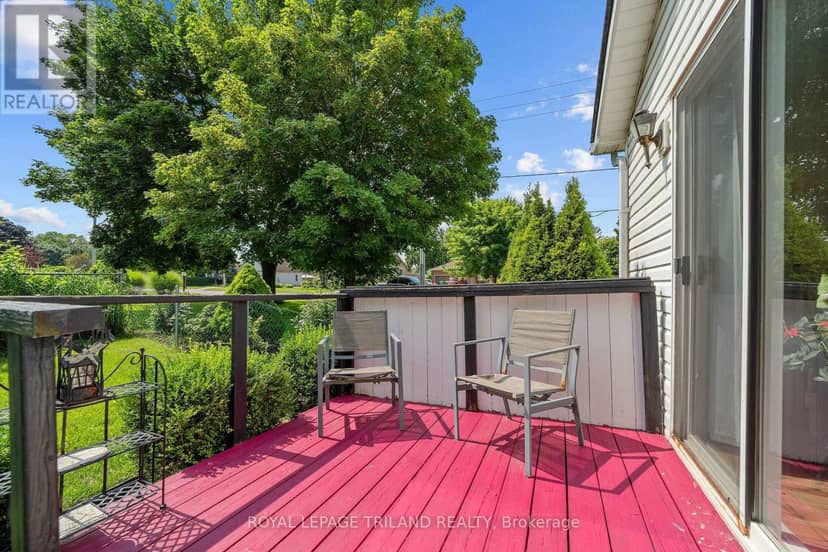 165 Victoria Street — photo 21 of 37