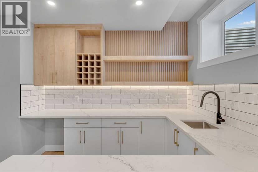 282 Muirfield Crescent — photo 35 of 40