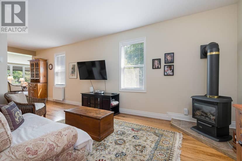 71 Hickory Street — photo 14 of 40