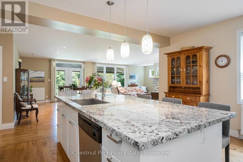 71 Hickory Street — photo 19 of 40