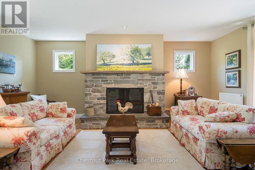 71 Hickory Street — photo 25 of 40