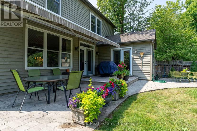 71 Hickory Street — photo 3 of 40