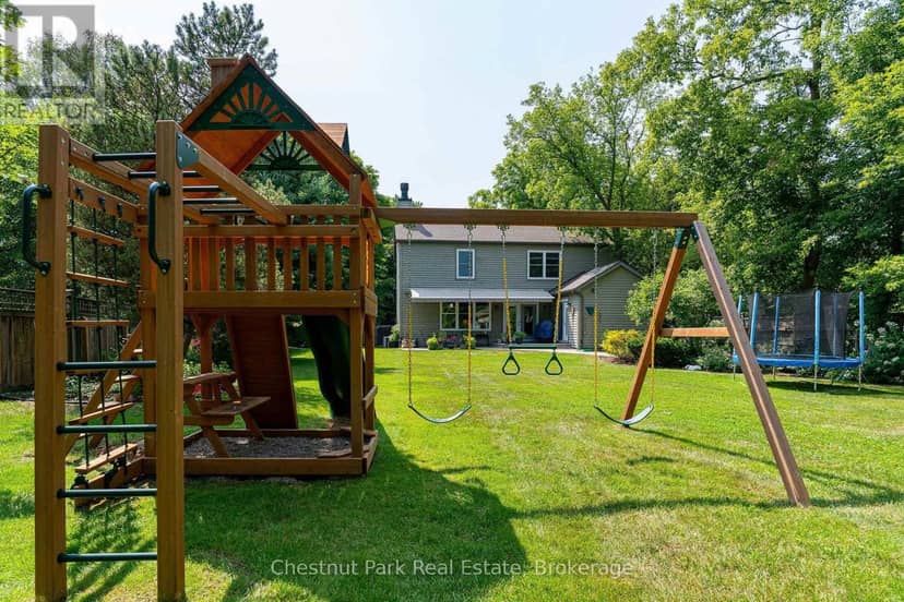 71 Hickory Street — photo 5 of 40