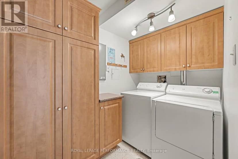 204 - 311 Water Street W — photo 17 of 35