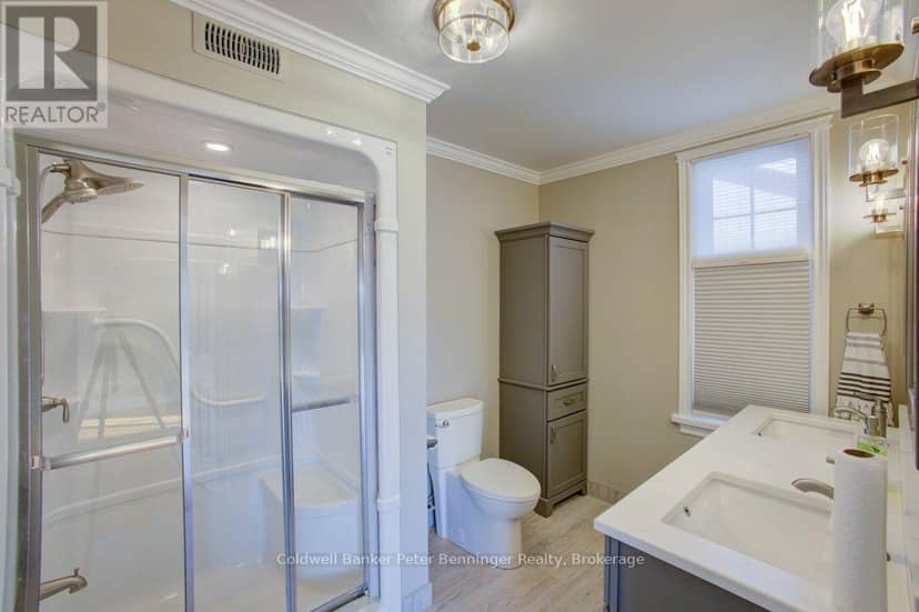 79 George Street S — photo 18 of 40