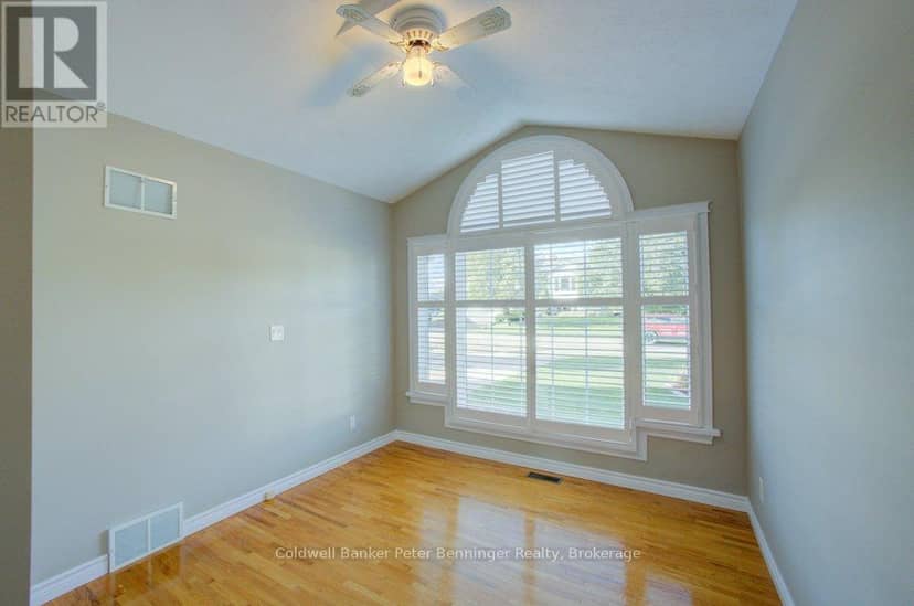 79 George Street S — photo 19 of 40