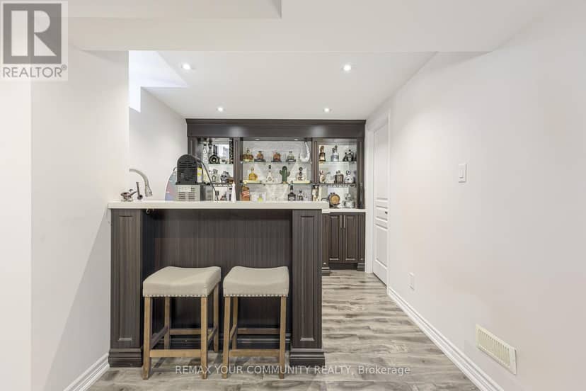 47 Vandervoort Drive — photo 36 of 40