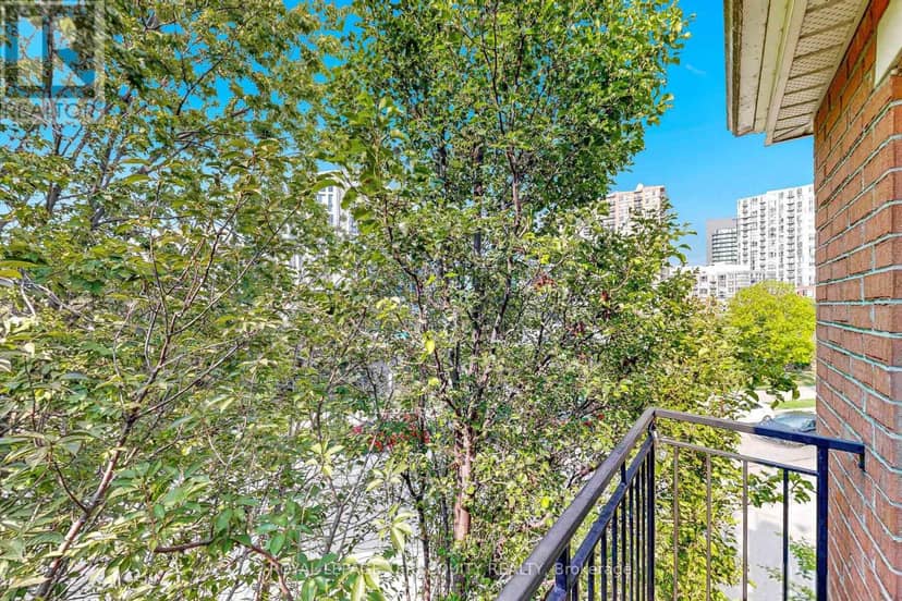 1501C - 26 Laidlaw Street — photo 16 of 37