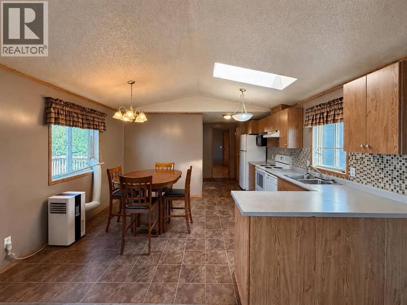 5622 51 Street, Edgerton, photo 3