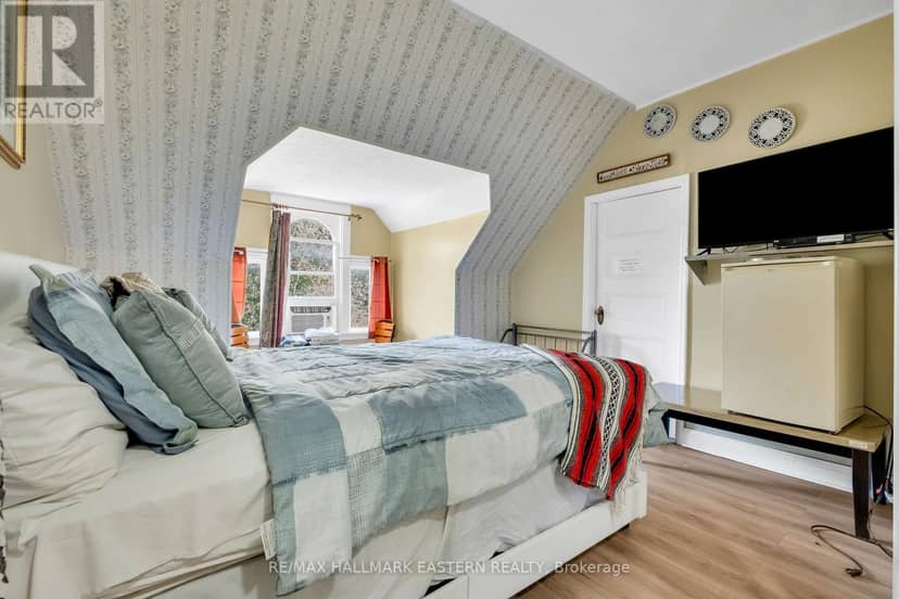 29 Bursthall Street — photo 40 of 40