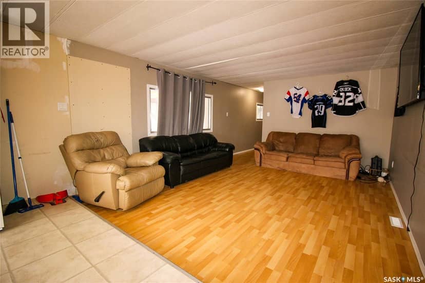 513-515 2nd AVENUE S — photo 6 of 35
