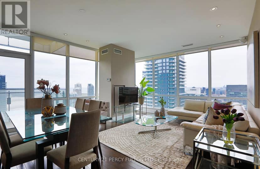 4002 - 80 John Street — photo 7 of 33