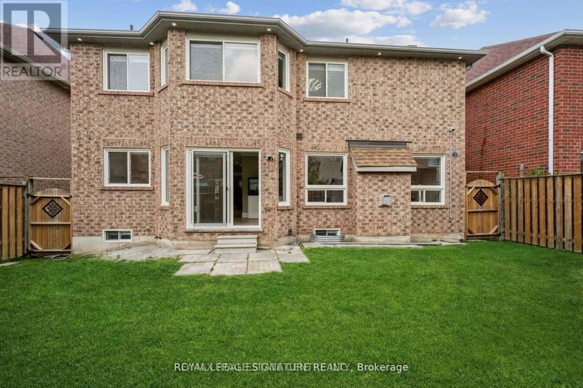 12 Ferncroft Place — photo 2 of 40