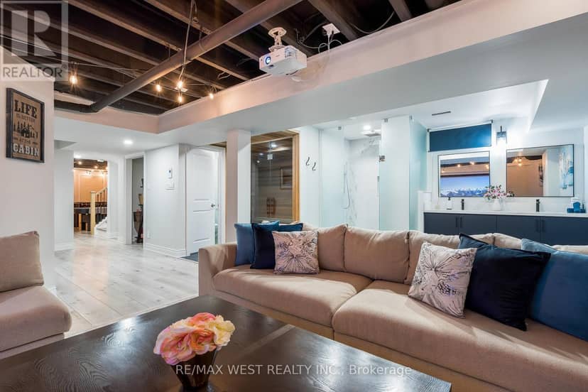 37 - 171 Snowbridge Way — photo 40 of 40