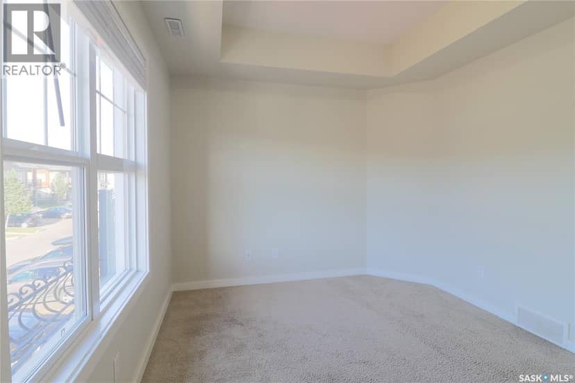 810 1015 Patrick CRESCENT — photo 17 of 40