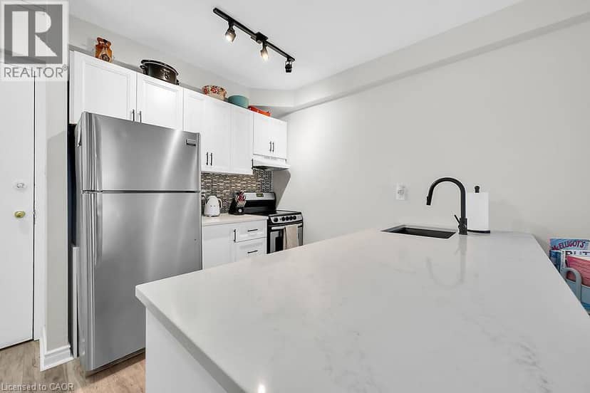 141 S CATHARINE Street S Unit# 102, Hamilton, photo 5