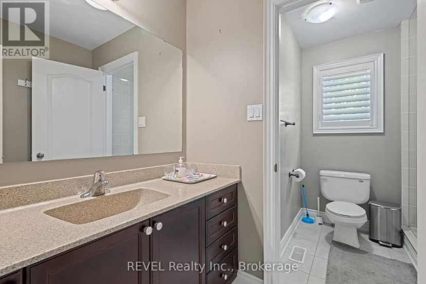 Listing 30143814 — photo 30 of 38