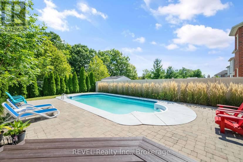 Listing 30143814 — photo 5 of 38