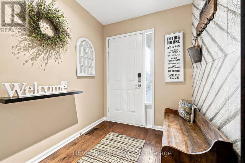 89 - 2 Sir Lou Drive — photo 4 of 40