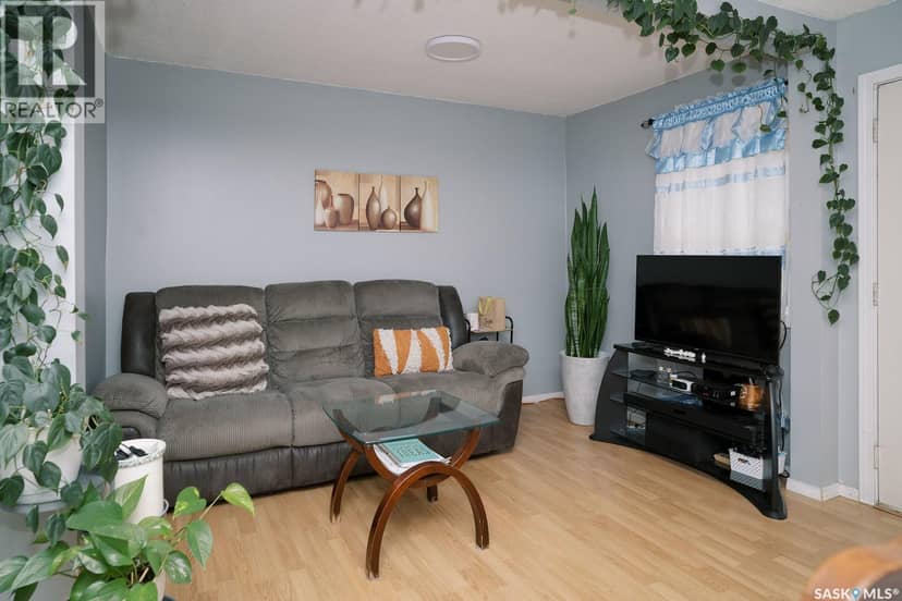 1421 H Avenue N — photo 16 of 39