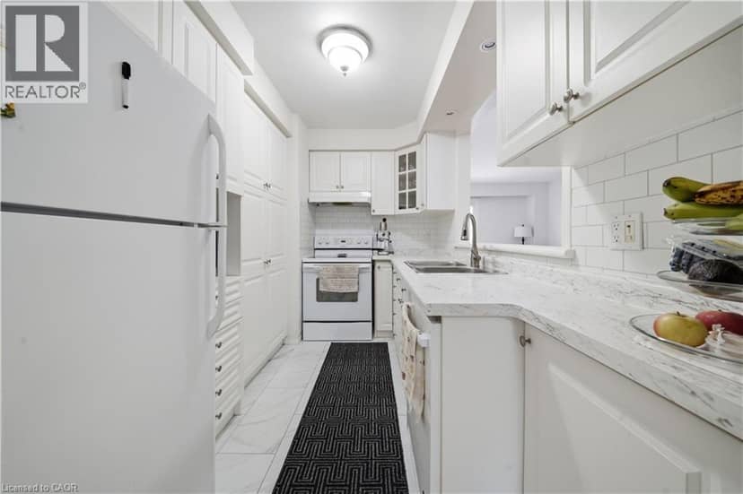 230 SUNSET Boulevard, Cambridge, photo 4
