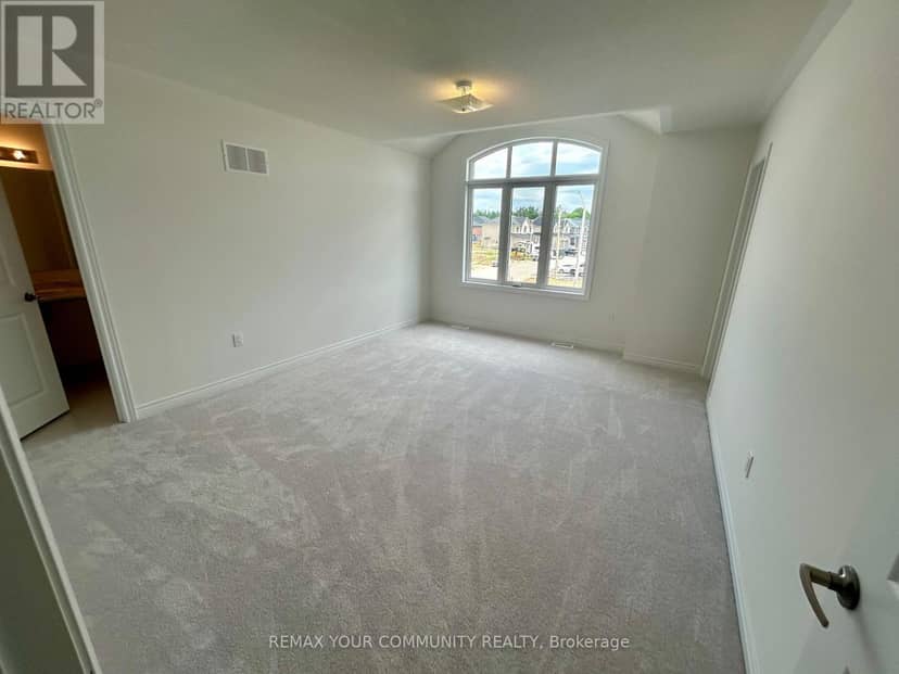 24 Baycroft Boulevard — photo 40 of 40