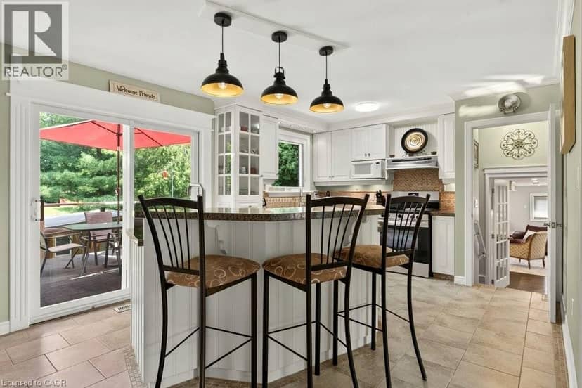 2147 GOVERNOR'S Road — photo 13 of 40