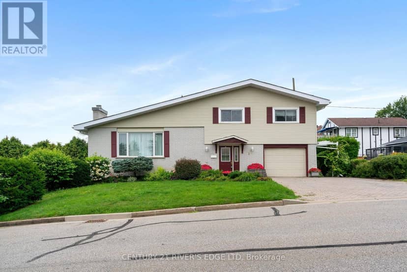 1 Hardy Crescent, Brockville, photo 2
