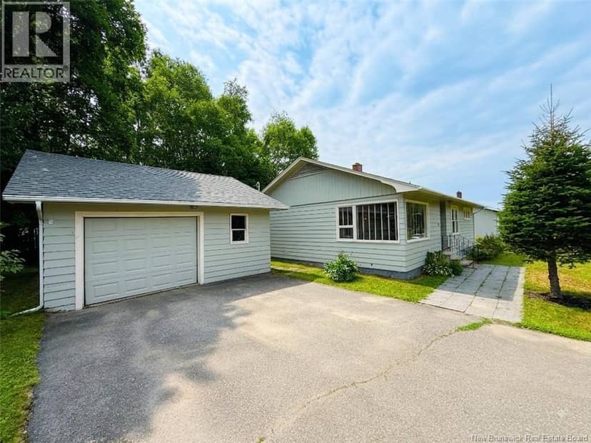 157 St. James Street — photo 2 of 19