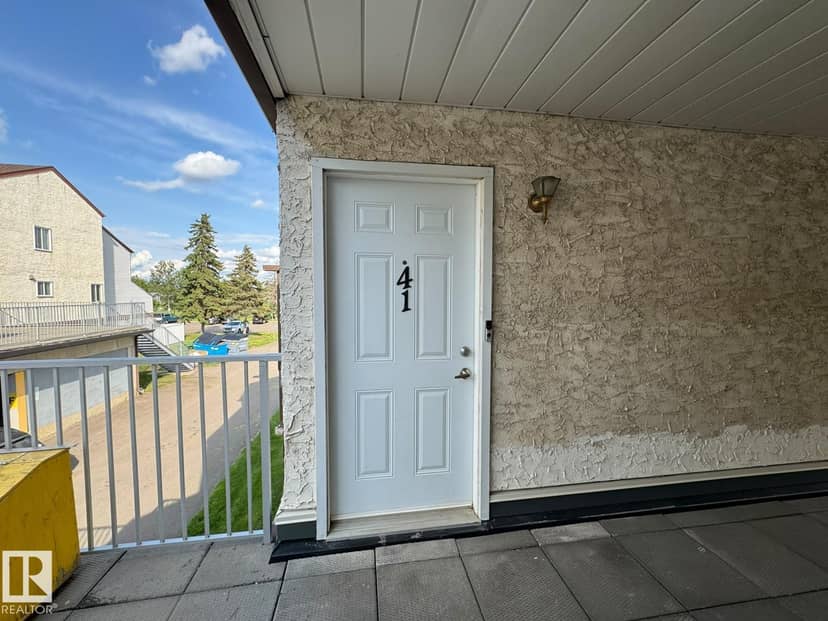 41 Lancaster Tc NW, Edmonton, photo 2