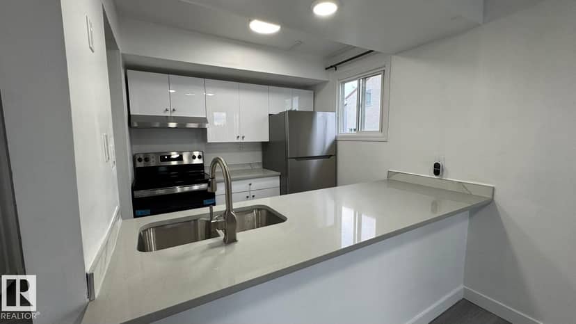 41 Lancaster Tc NW, Edmonton, photo 3