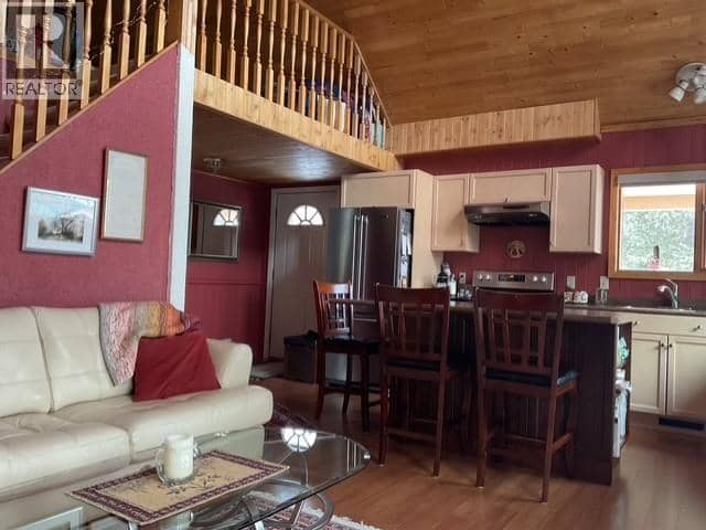 23 Alsek Valley Road — photo 3 of 31