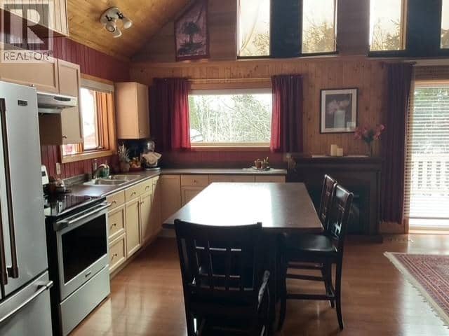 23 Alsek Valley Road — photo 5 of 31