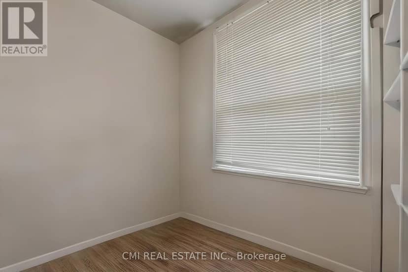 5607 Tenth Line — photo 29 of 40