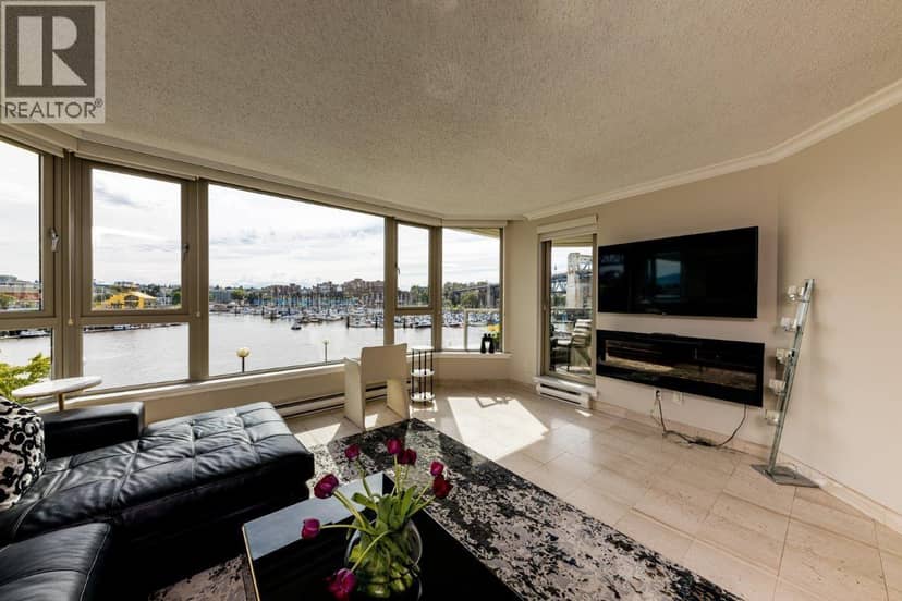 304 1675 HORNBY STREET, Vancouver, photo 8