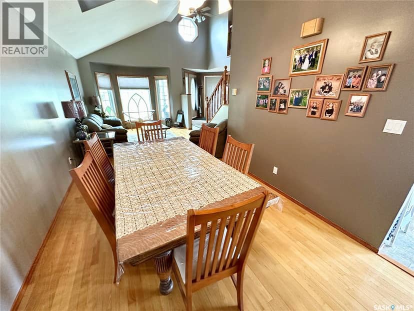McDonald Acreage, Weyburn Rm No. 67, photo 5