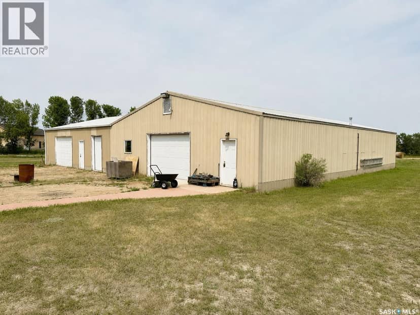McDonald Acreage — photo 38 of 40