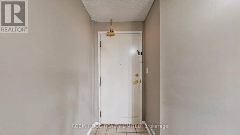 603 - 400 McLevin Avenue — photo 15 of 36